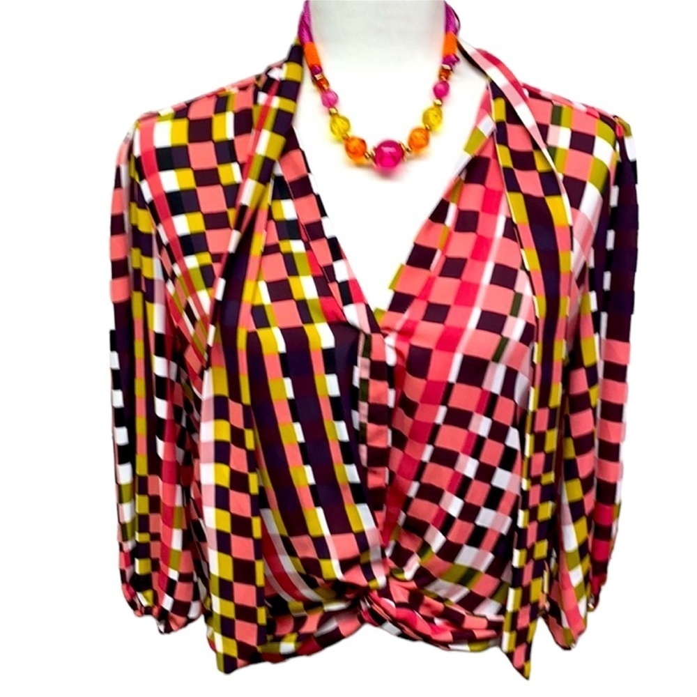 NY&C Knotted Waist With Tie Neck Squares Blouse
